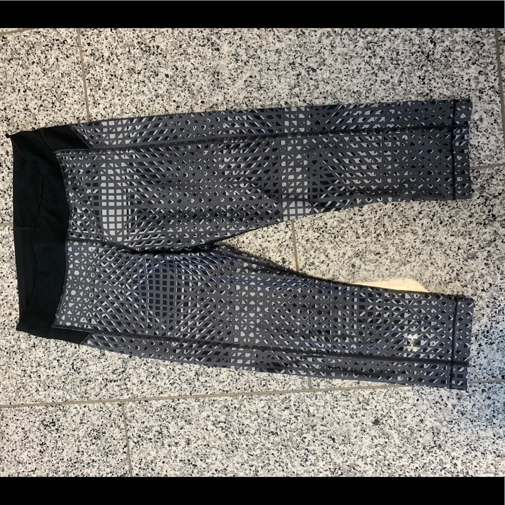 Under armour crop